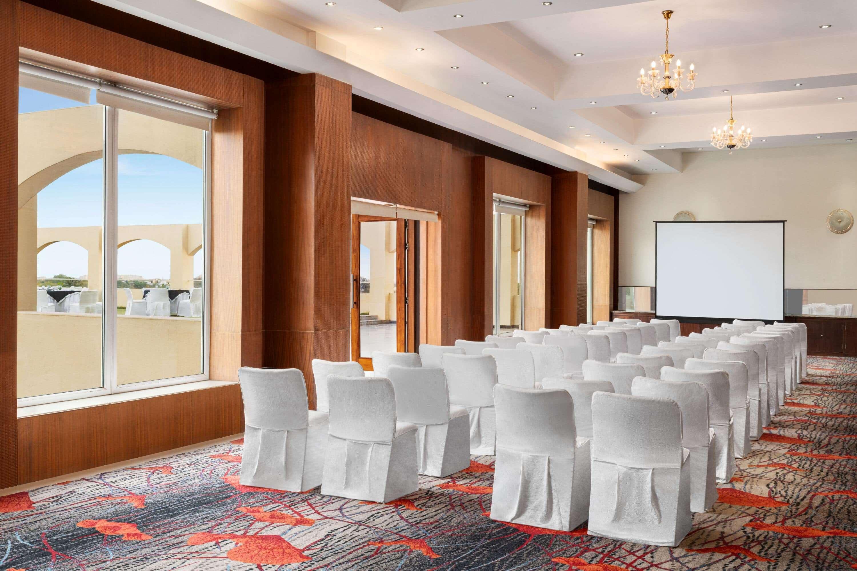 Ramada By Wyndham Jaipur Jaisinghpura Hotel Екстериор снимка